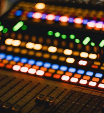 shallow focus photography of audio mixer
